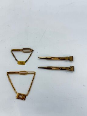 4  Swank Men’s Gold Tone Tie Bar Clip Chain Monogramed Mid Century Initials